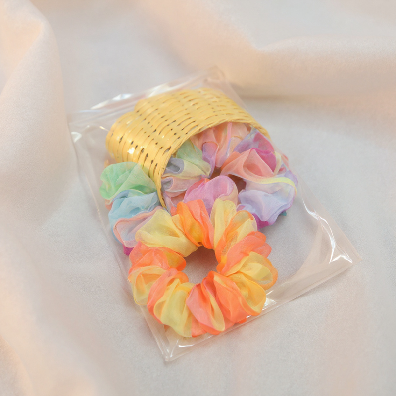 Scrunchie - hover