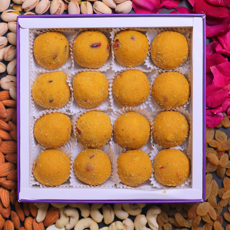 Besan Laddoo - hover