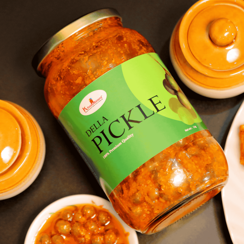 Della Pickle - hover